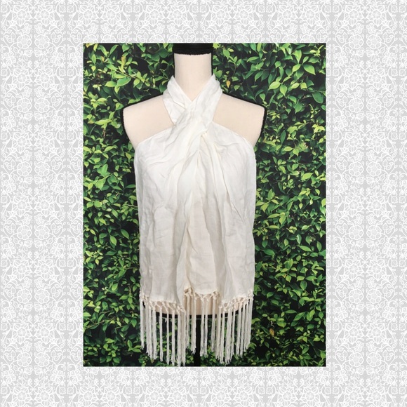 Zara Tops - 🛒Zara Top with opened back+cute swinging knot